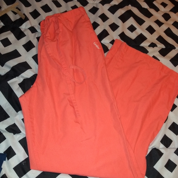 💙5/20$💝💞Scrubs - Picture 2 of 5